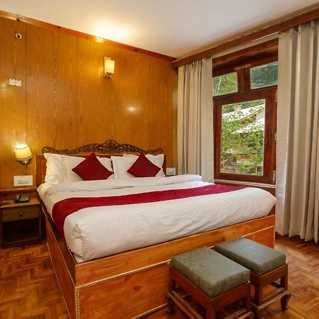 Holiday Home International -Vivaan Stays Manāli Exterior foto