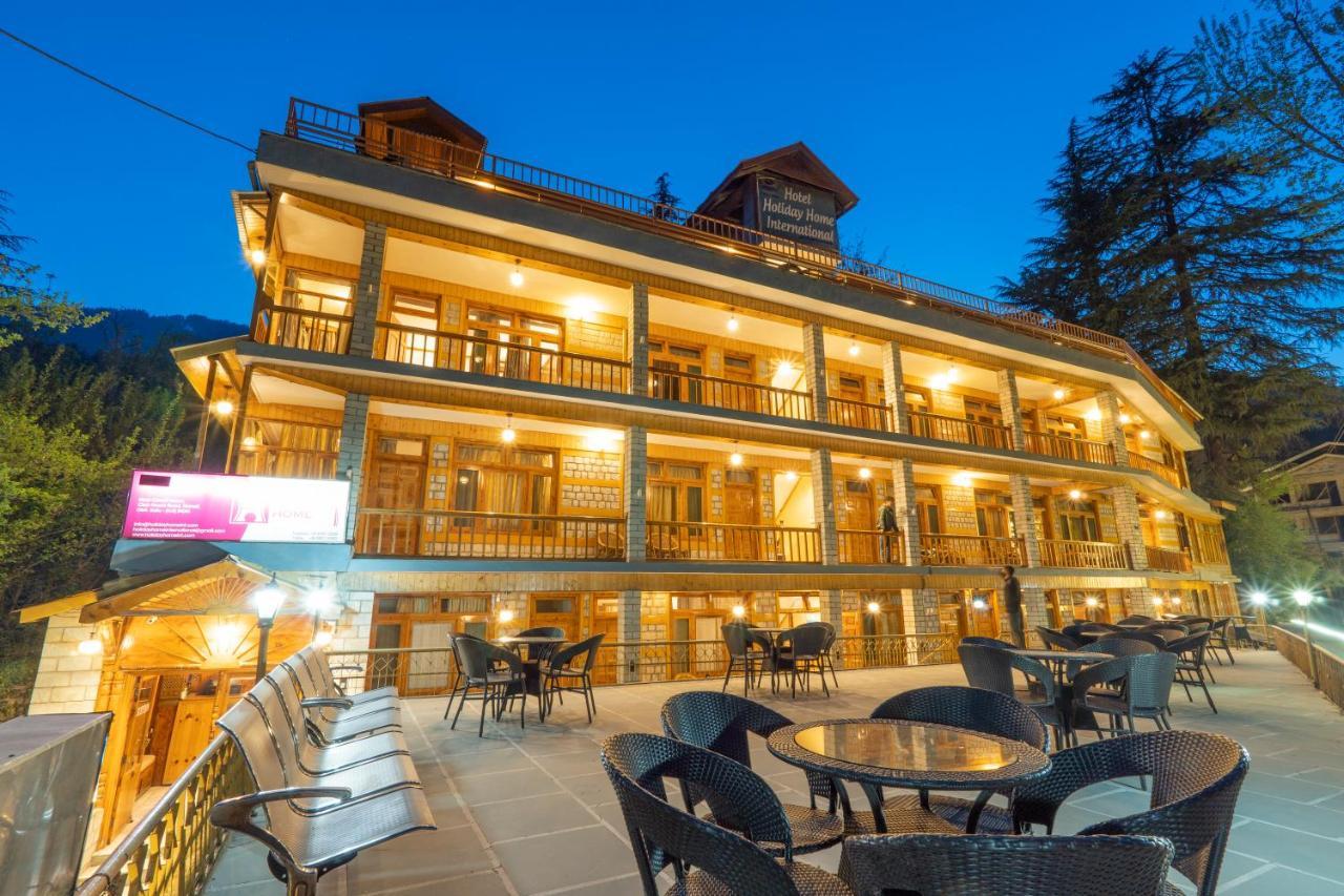 Holiday Home International -Vivaan Stays Manāli Exterior foto
